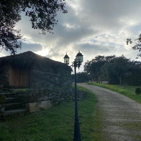 מלון Logrosán Complejo Rural El Prado מראה חיצוני תמונה