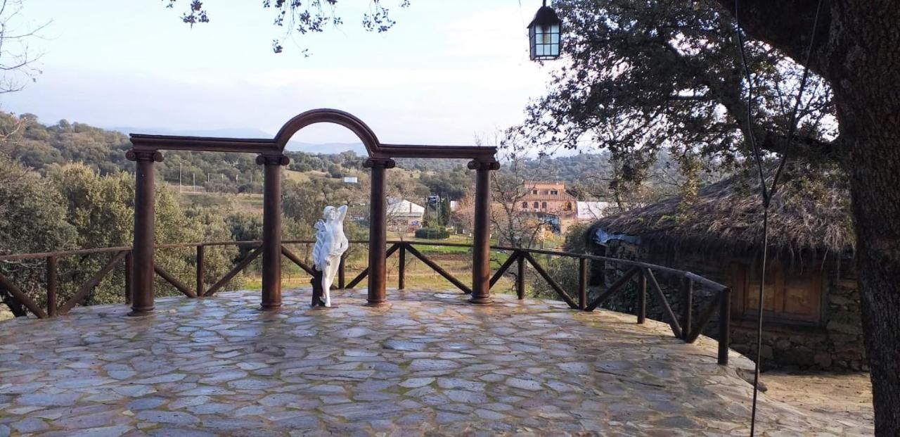 מלון Logrosán Complejo Rural El Prado מראה חיצוני תמונה